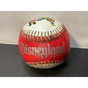 Disneyland 2008 Baseball Holographic Souvenir Goofy Mickey Mouse